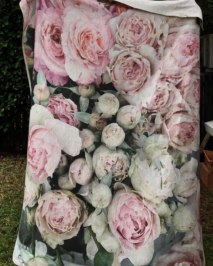 Tablecloth in Soft Pink Rose