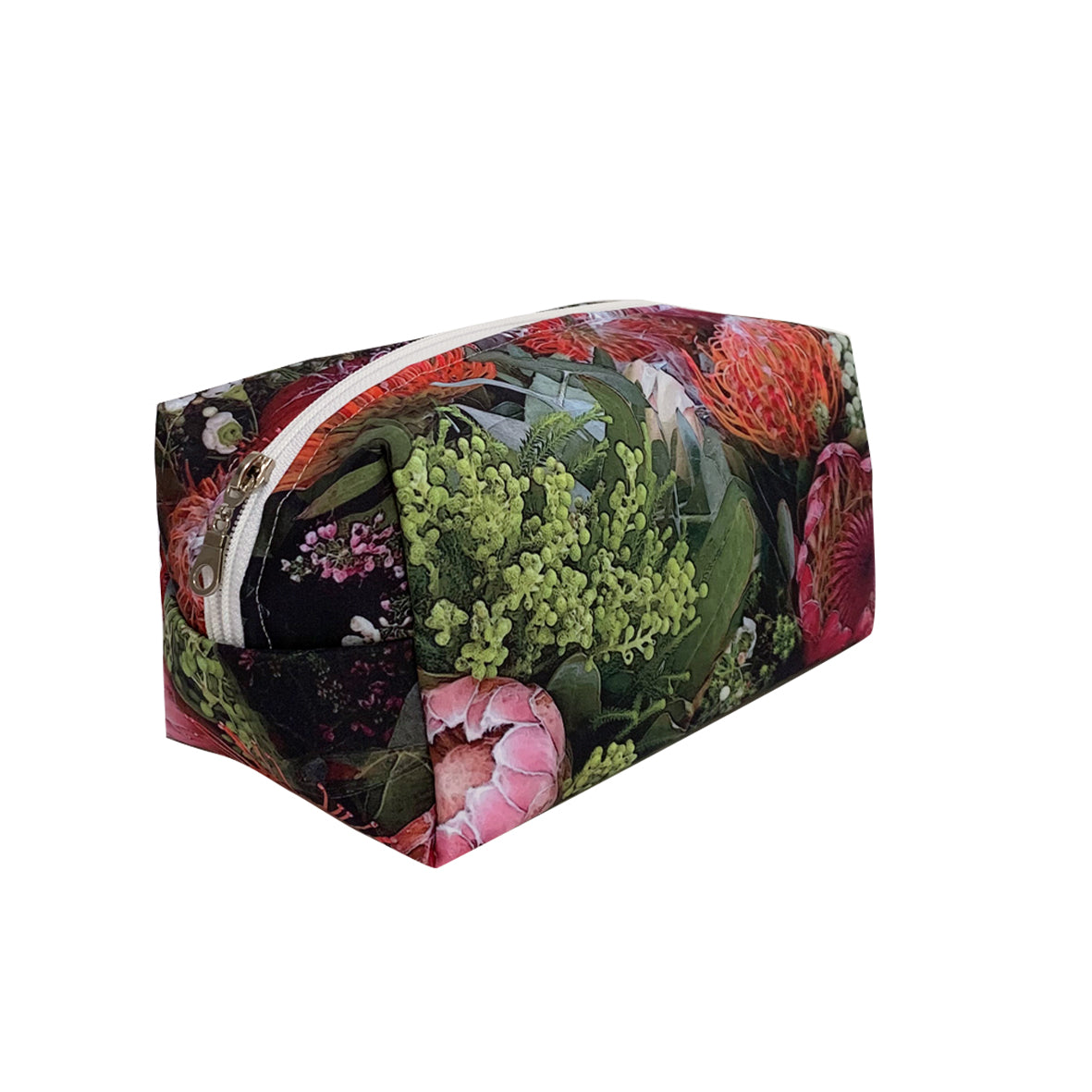 Waterproof Cosmetic Travel Pouch in Pincushion