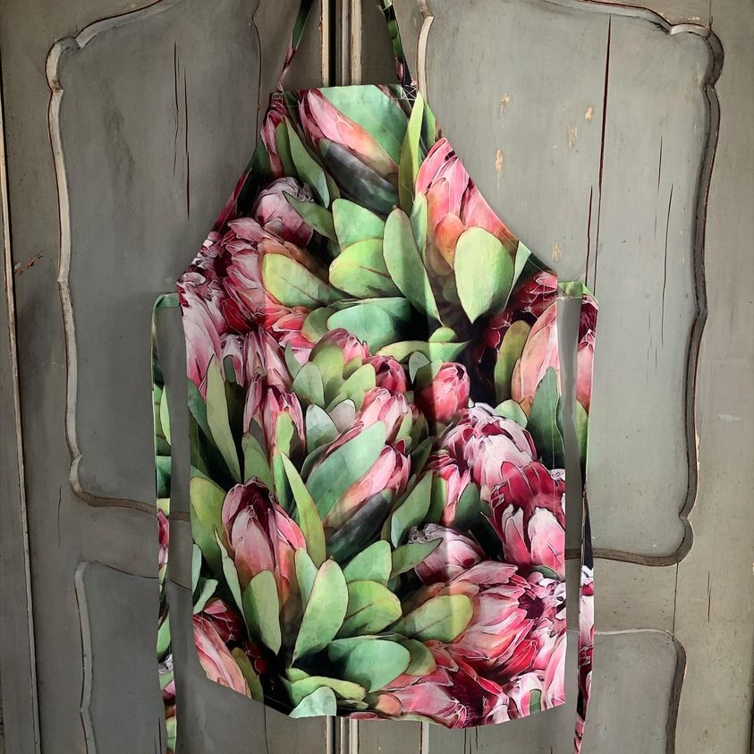 Apron in Protea Lime