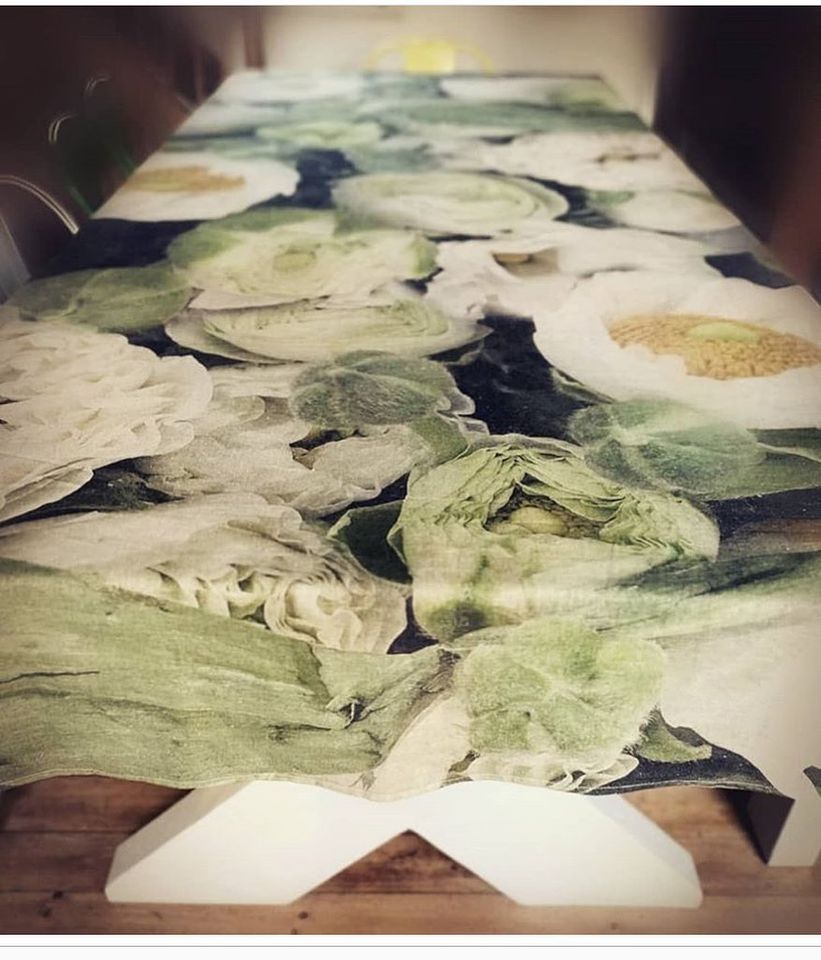 Tablecloth in Ranunculus Yellow
